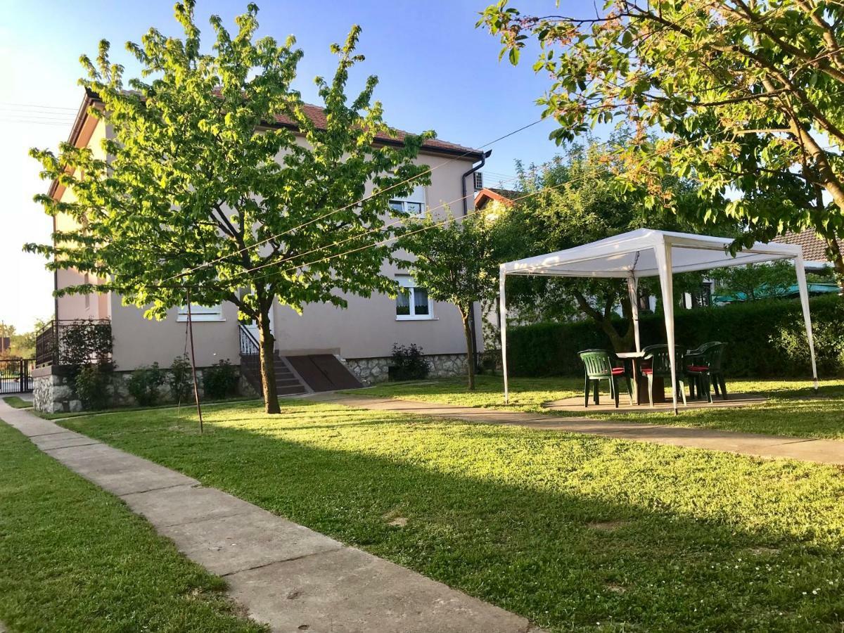 Apartmani Matosevic Ivankovo Bagian luar foto